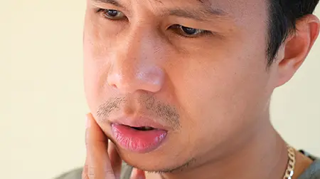 Swelling face